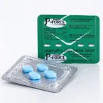 Super P-force 160 mg – tył i przód blistrów z czterema niebieskimi tabletami